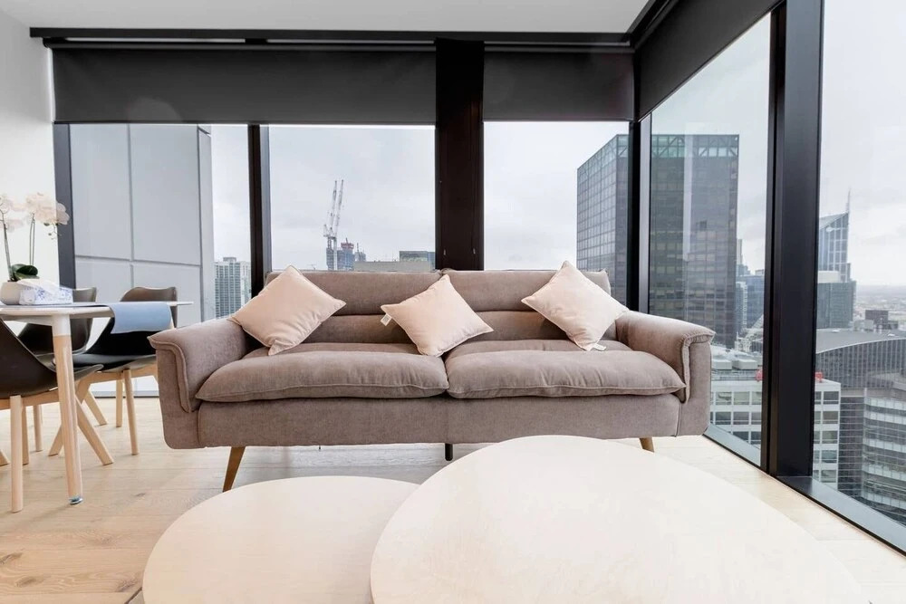 Luxury 2bed2bath apt in the Heart of Mel@collins
