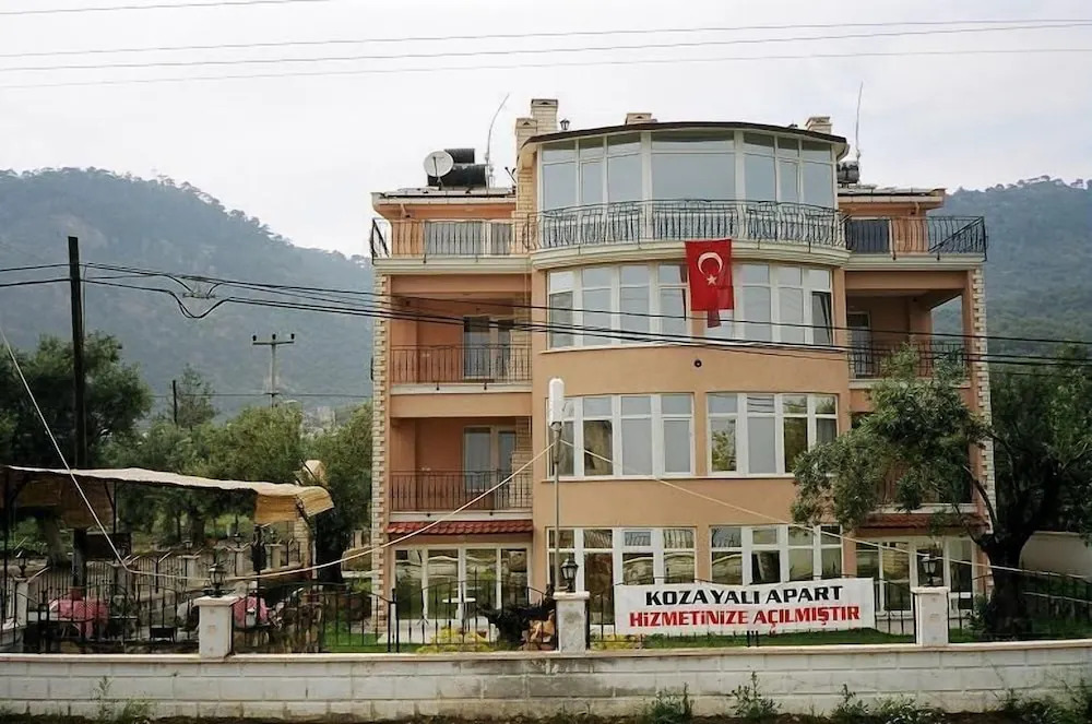 Koza Yali Apart Hotel