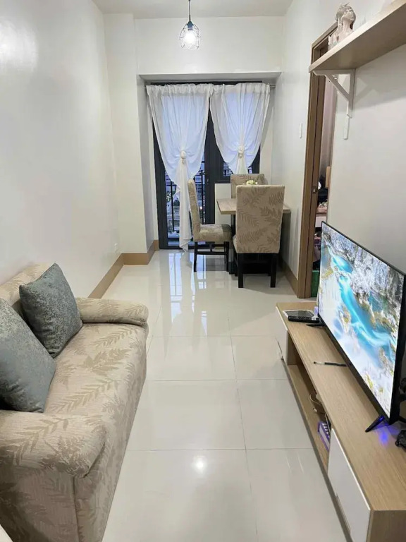 Condo Next Door Ph