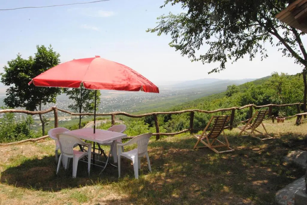 Tsanava's cottage in Sighnaghi