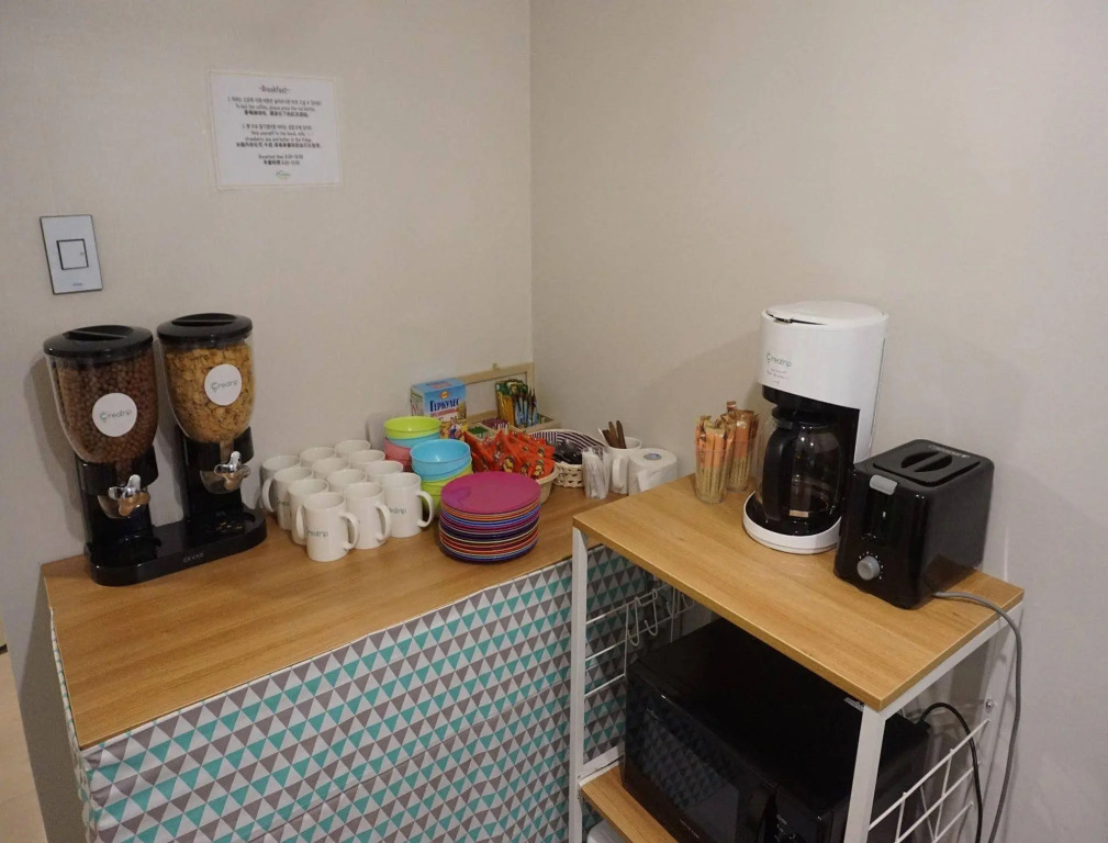 Cooing Guesthouse-Hostel