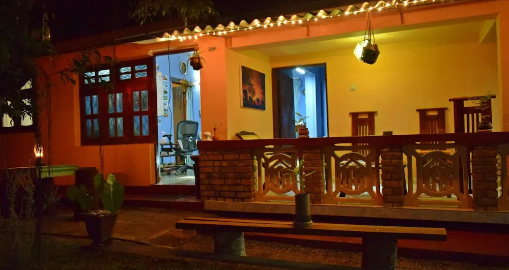 Elephant Lovers Inn