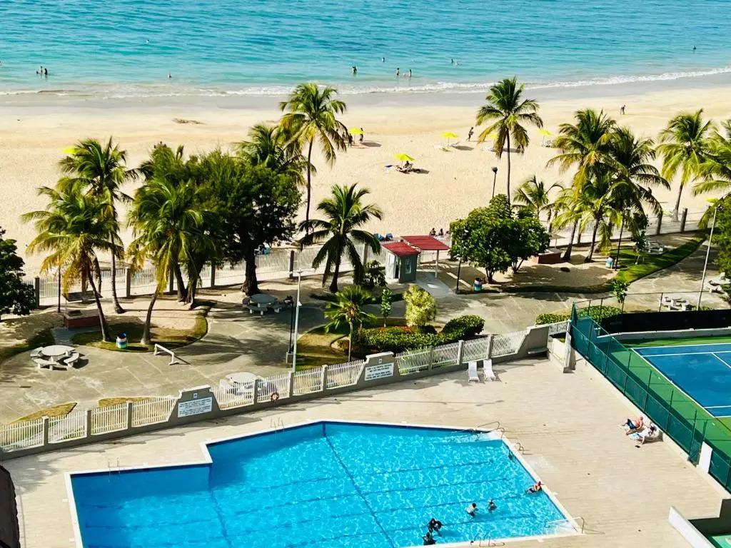 Ocean View apt on Isla Verde in a 14th floor