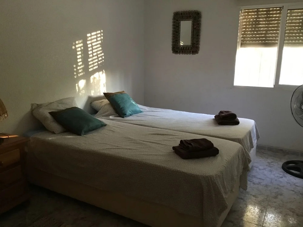 Cozy Holiday Home With Private Swimming Pool in Viñuela