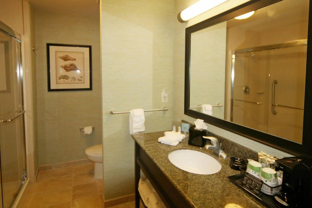 Hampton Inn and Suites Swansboro Near Camp Lejeune