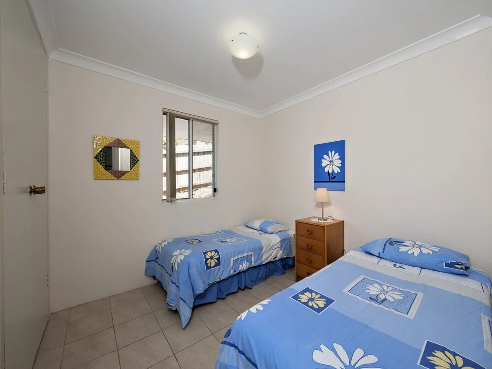 Sunset Towers,  Unit 6/25 Donald Street