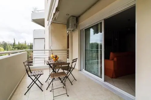 Athenian cozy Apartment!!! By Gela
