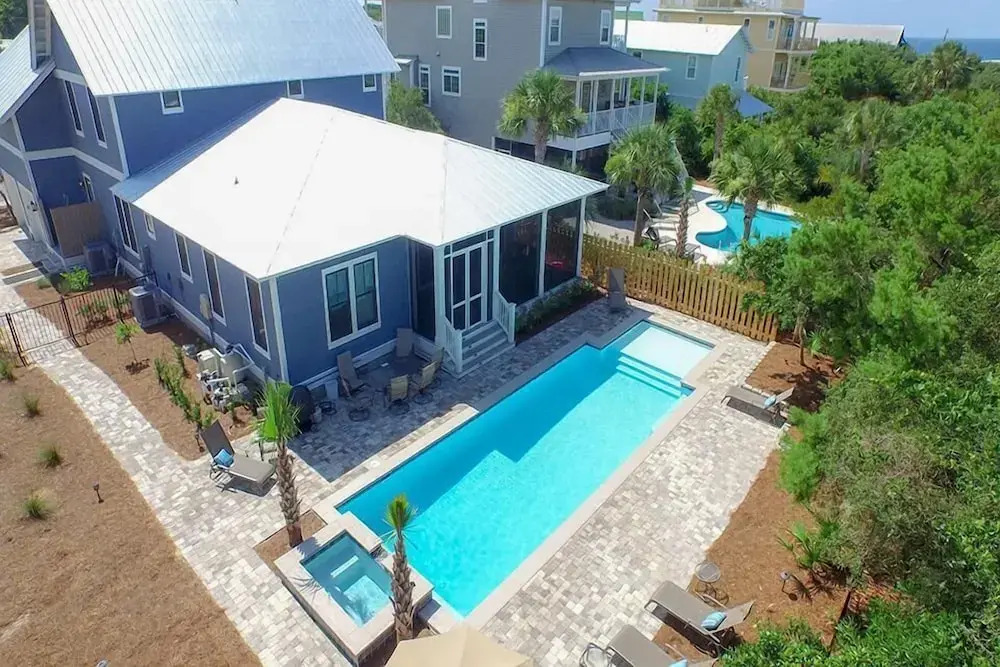 GULF DREAMS 5 Bedroom Holiday Home by Five Star Properties