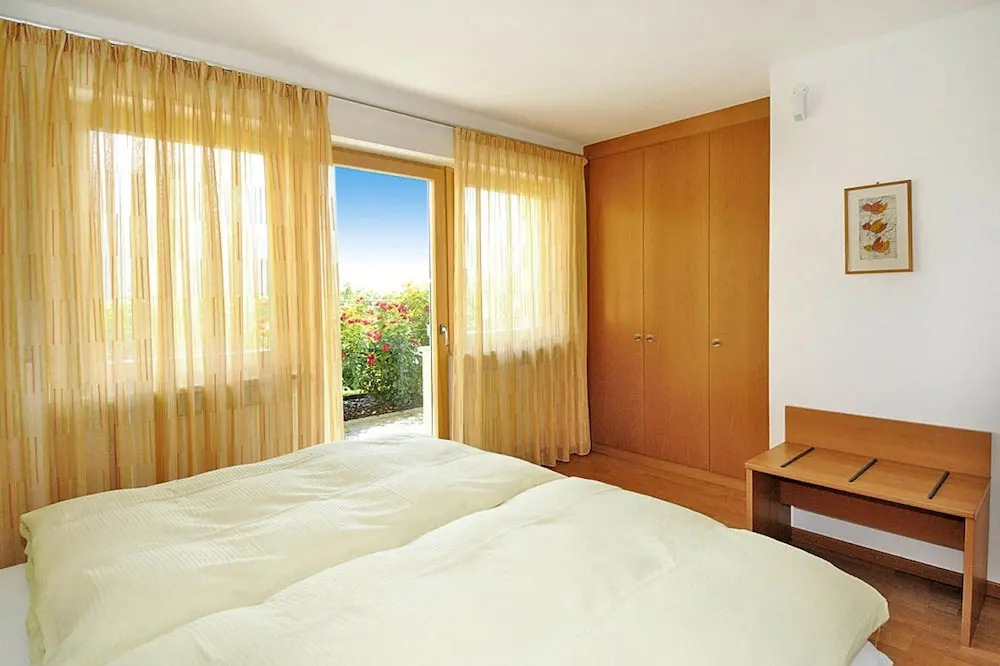 Apartment in Schlanders With Garden