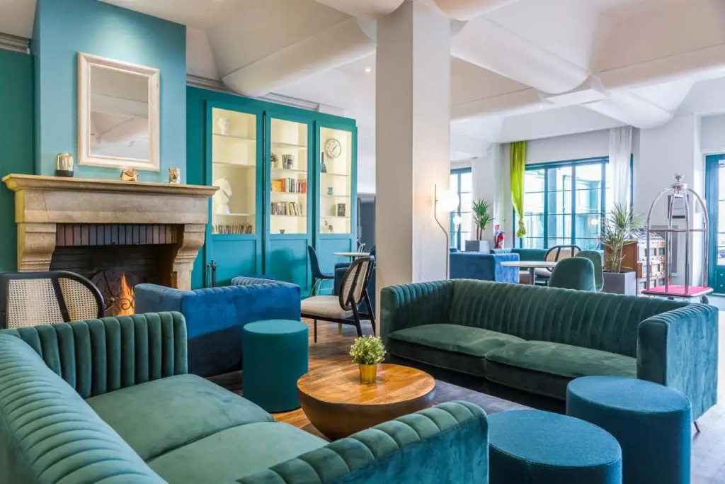 Latitudes Beach Hotel