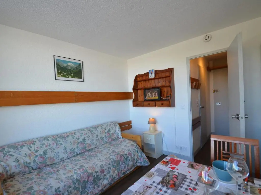Appartement Les Menuires, 1 pièce, 2 personnes - FR-1-452-273
