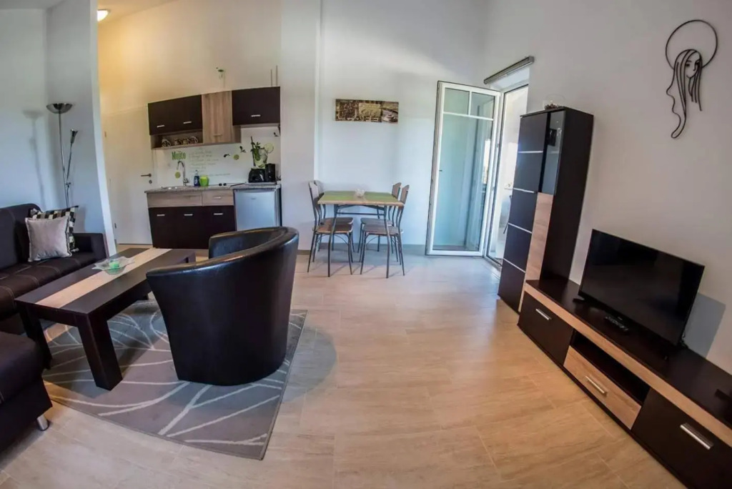 Apartments Nikic
