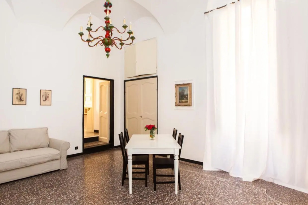 Casa Carducci - Spacious historical home close to the beach