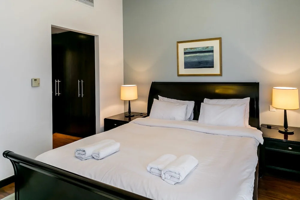 One Perfect Stay - Green Lake Tower 1