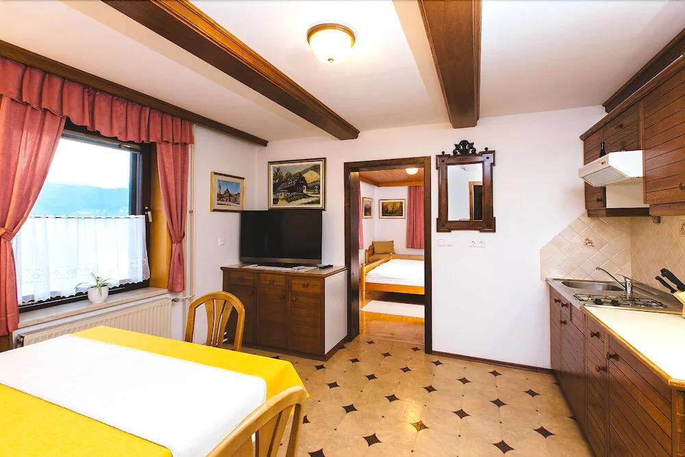 Apartments Dolar