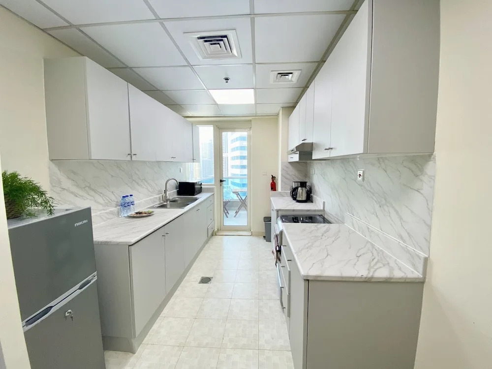 Marco Polo - Charming & Vibrant Apartment in JLT