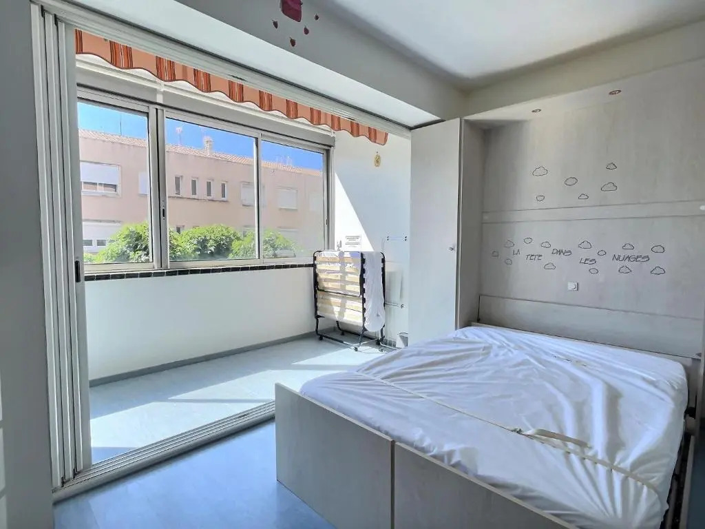 Apartment in the center of Valras-Plage for 4 people