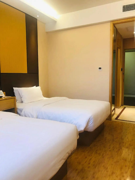 JI Hotel Shanghai Pudong Airport Free shuttle bus