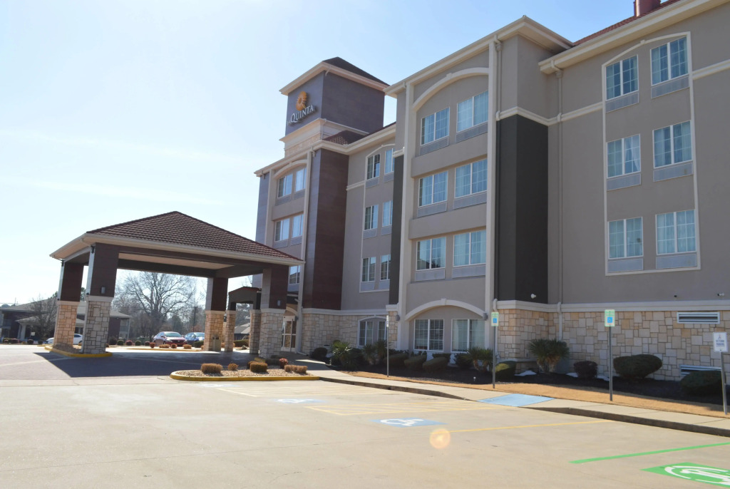 La Quinta Inn & Suites by Wyndham Little Rock - Bryant