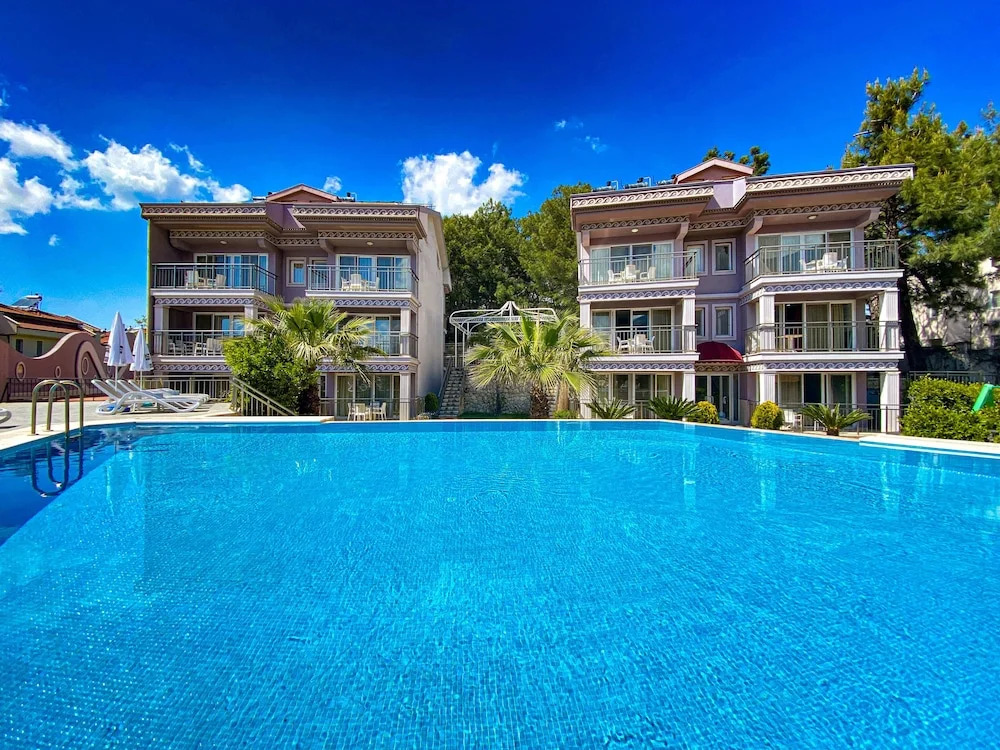 Zehra Residence Apart