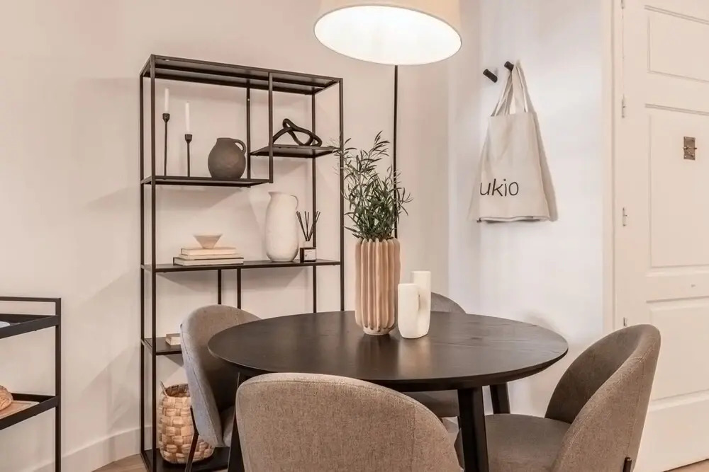 Orusco - 2 Bedrooms in Chamber