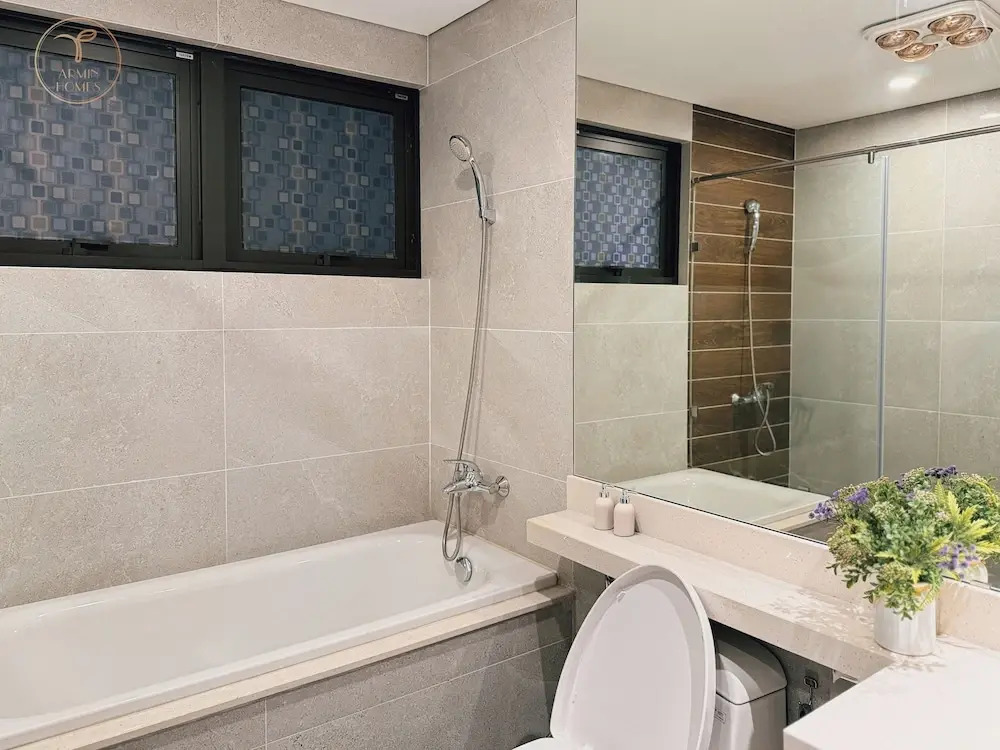 Armin Homes Corner 3 BRs with bathtub