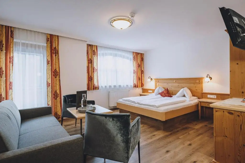 Hotel Vorderronach Sommer-Joker-Card in Saalbach & Parkplatz