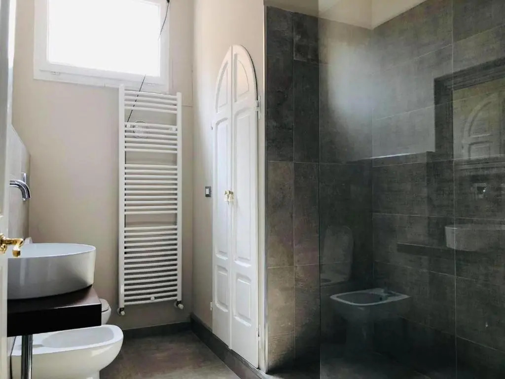 Sciri Suite #1