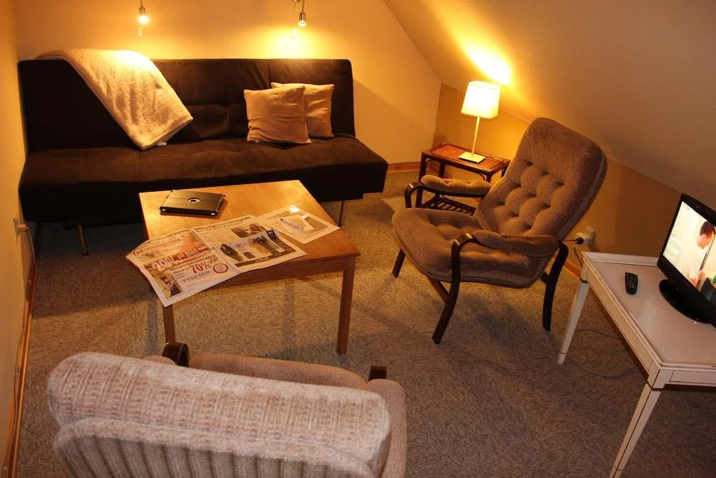 SJ Rooms