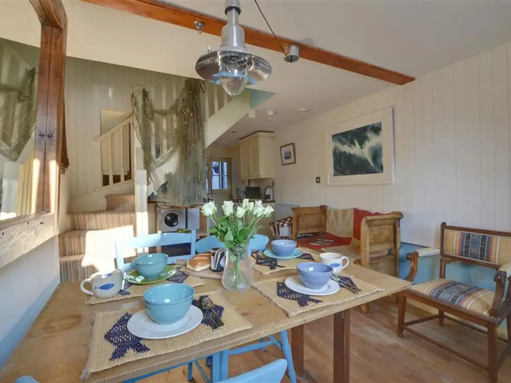 Modern Holiday Home in Hastings Kent With Garden
