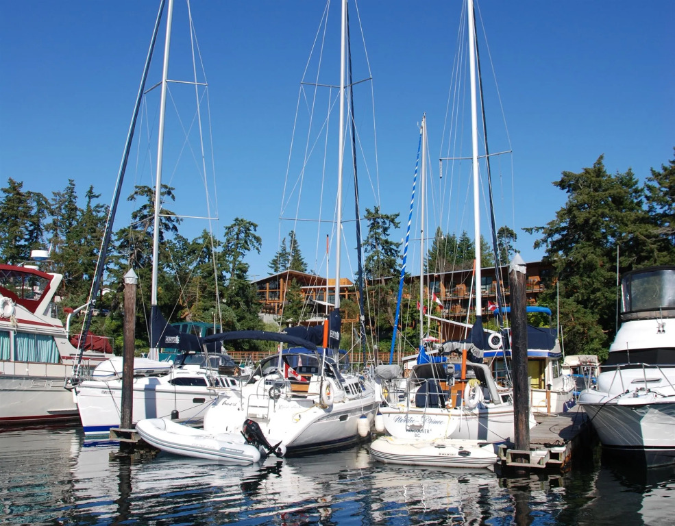 Brentwood Bay Resort