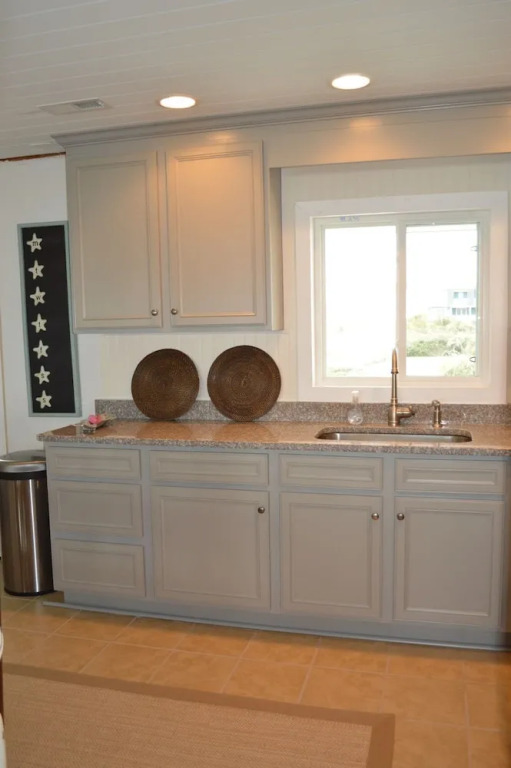 McDiarmid - 6 Br Home