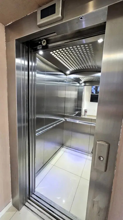 A23 Full Suite MiniDept at Plaza Acequia