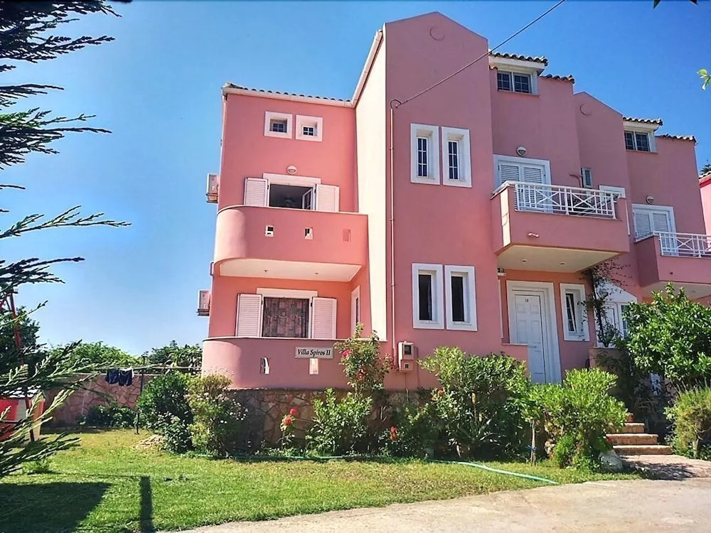 Villa Spiros II Apartments & Studios 50m From Center 300m From Laganas Beach Ideal For Families And Groups