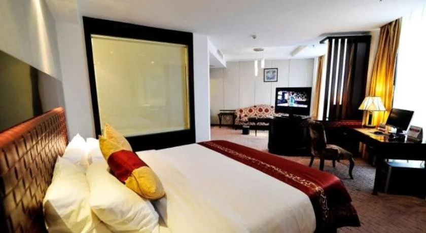 Forest City Hotel