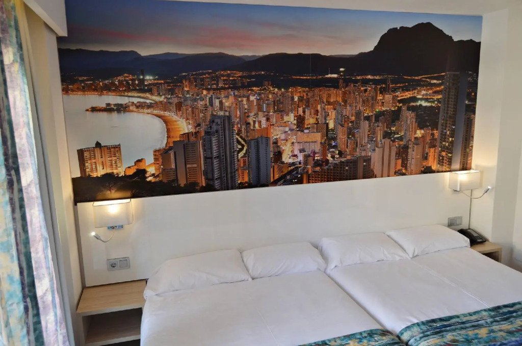 Hotel Tropic