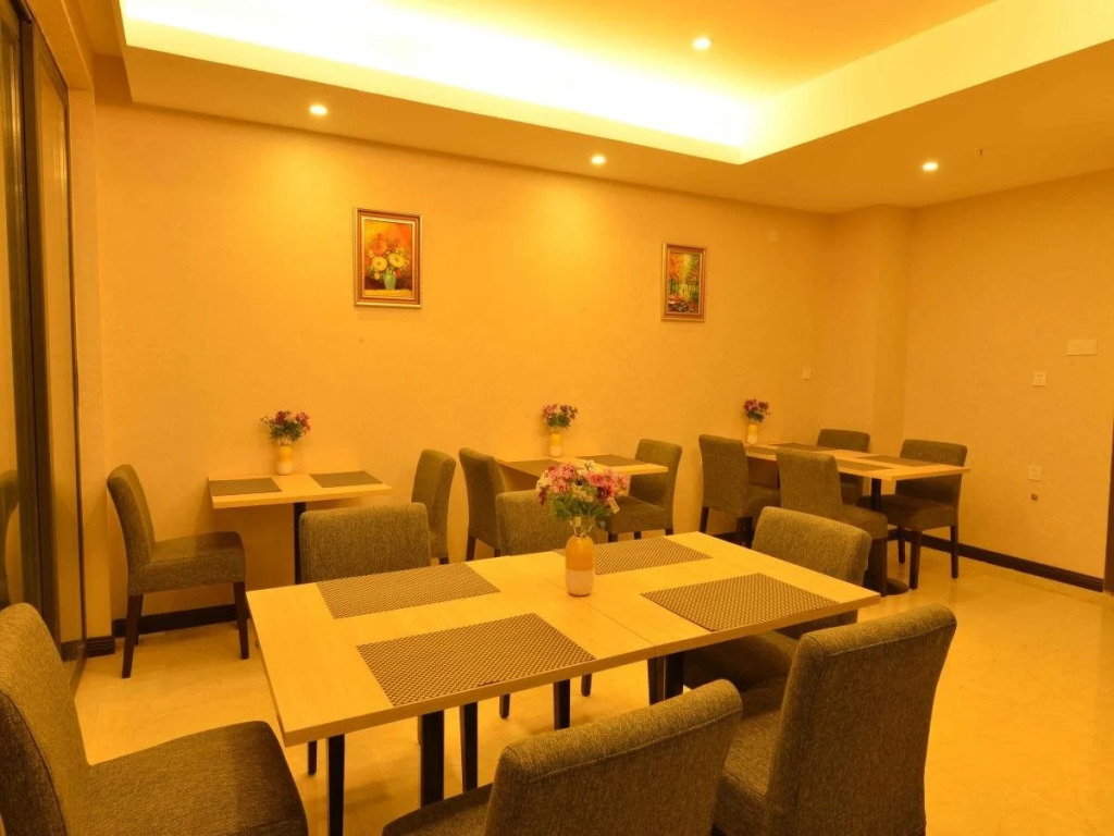 Chengdu Junyue CEO Boutique Apartments