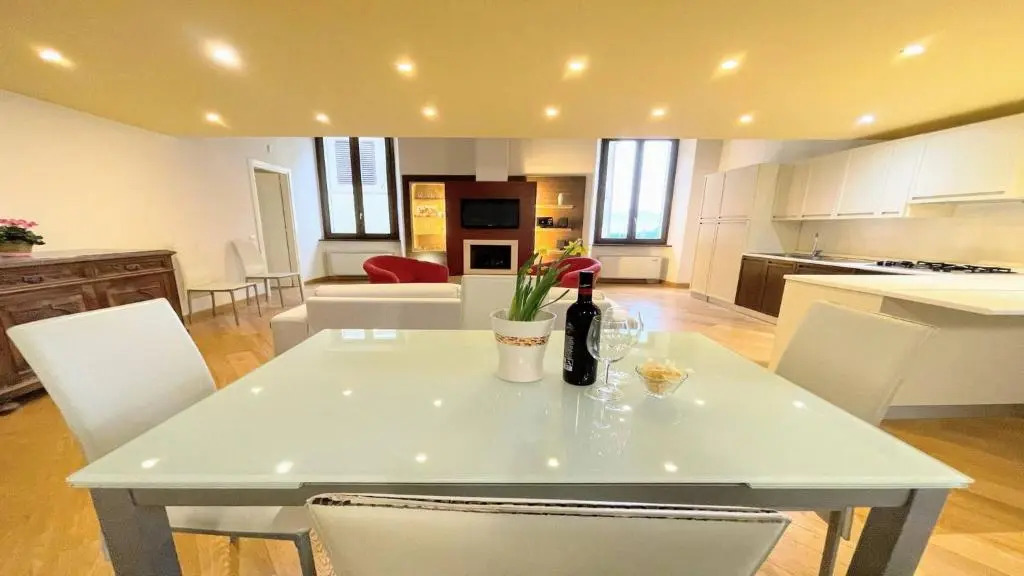 Central Huge Terrazza Duomo With Spectacular Views - Sleeps 6