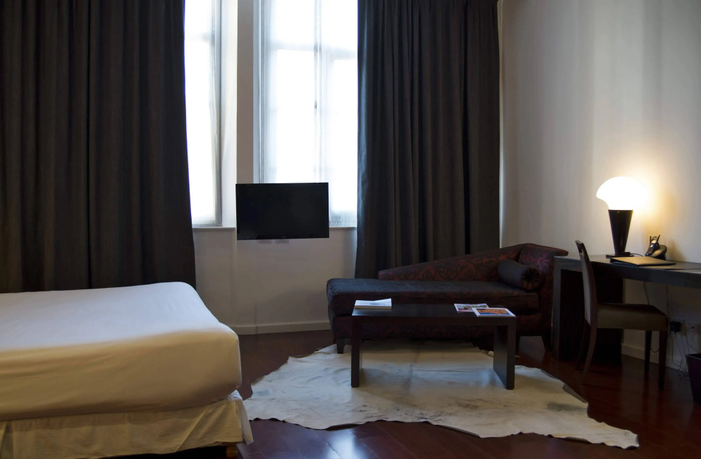 Moreno 820 by DOT Suites