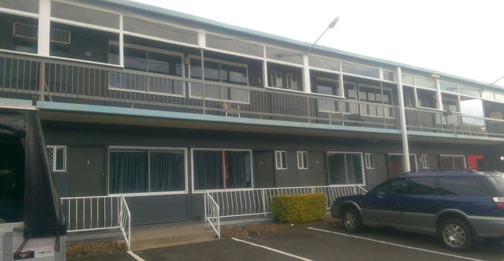 Kacys Bargara Beach Motel