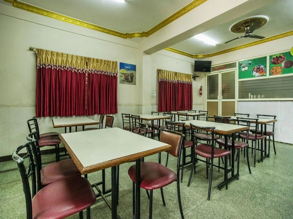 Hotel O Royal Residency Near Hare Krishna Hill