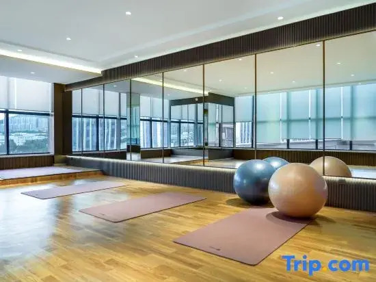 Xingyu Hotel (Dalian Wanda Commercial Street Zhongtian Yunjing)