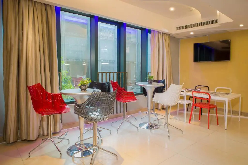 Harbour Bay Hotel