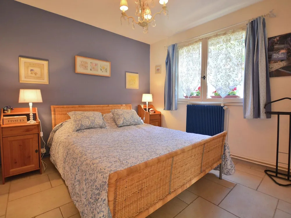 Villa in Garéoult with Private Pool