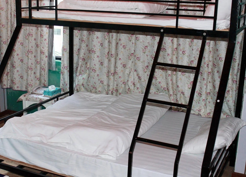 Sam Hotel