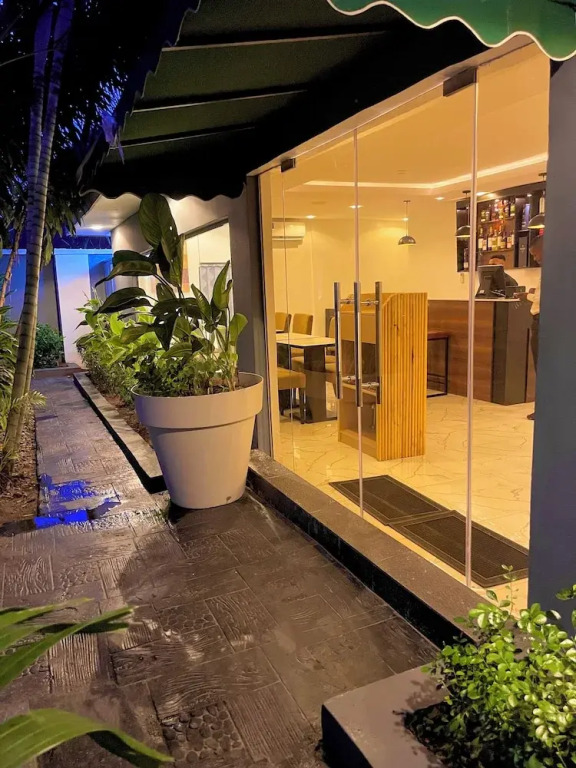 Debayview Hotel