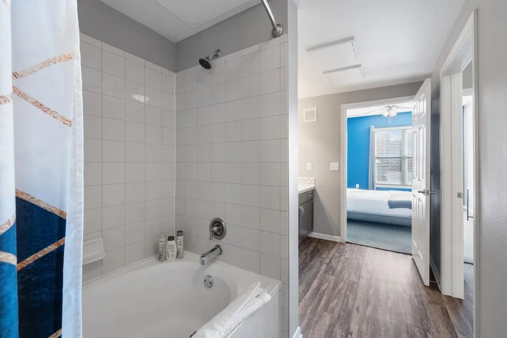 Kasa Dallas West End