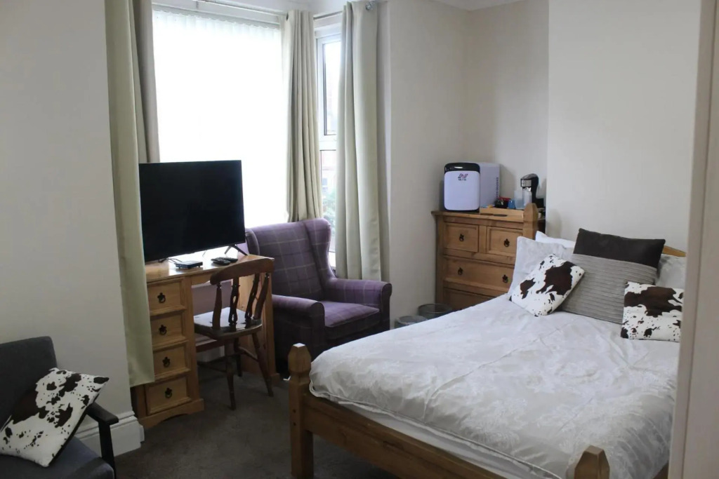 Oakwell Guest House