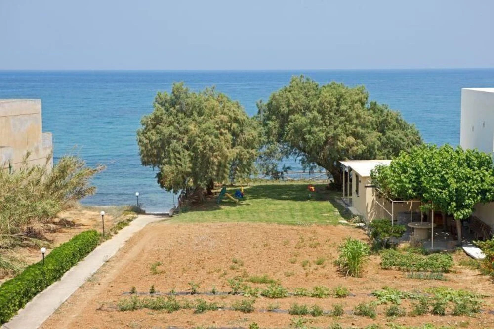 Akti Apartments