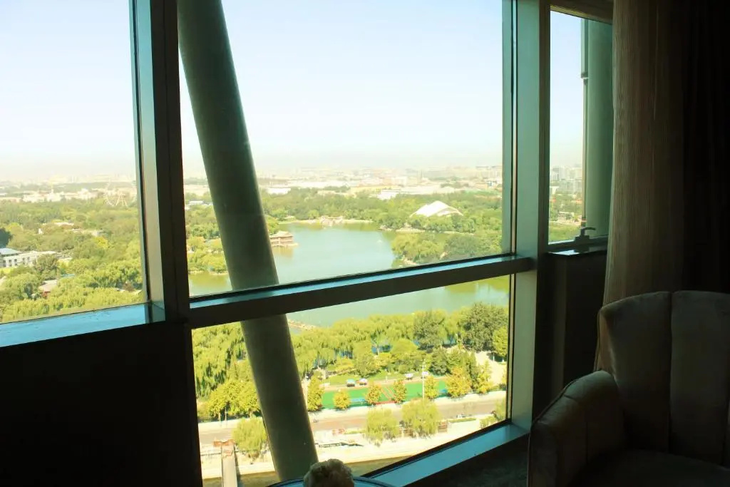 Lake View Hotel